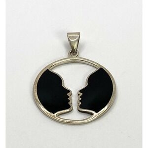 925 Sterling Silver Pendant Black Enamel Two Faces 5.21g